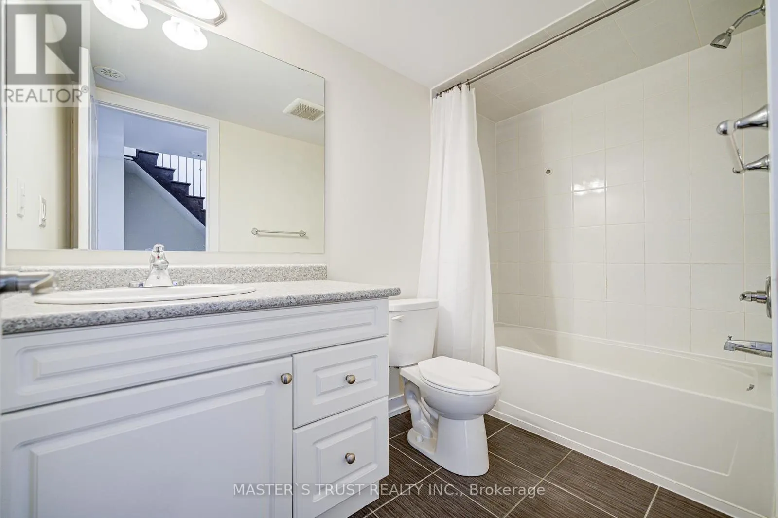 507 - 30 DUNSHEATH WAY