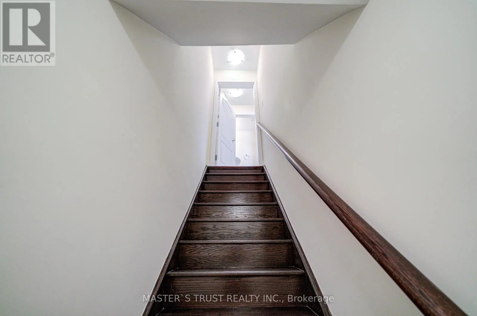 507 - 30 DUNSHEATH WAY