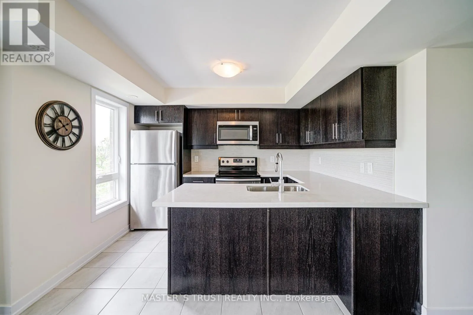 507 - 30 DUNSHEATH WAY