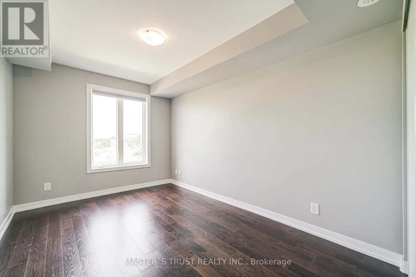 507 - 30 DUNSHEATH WAY