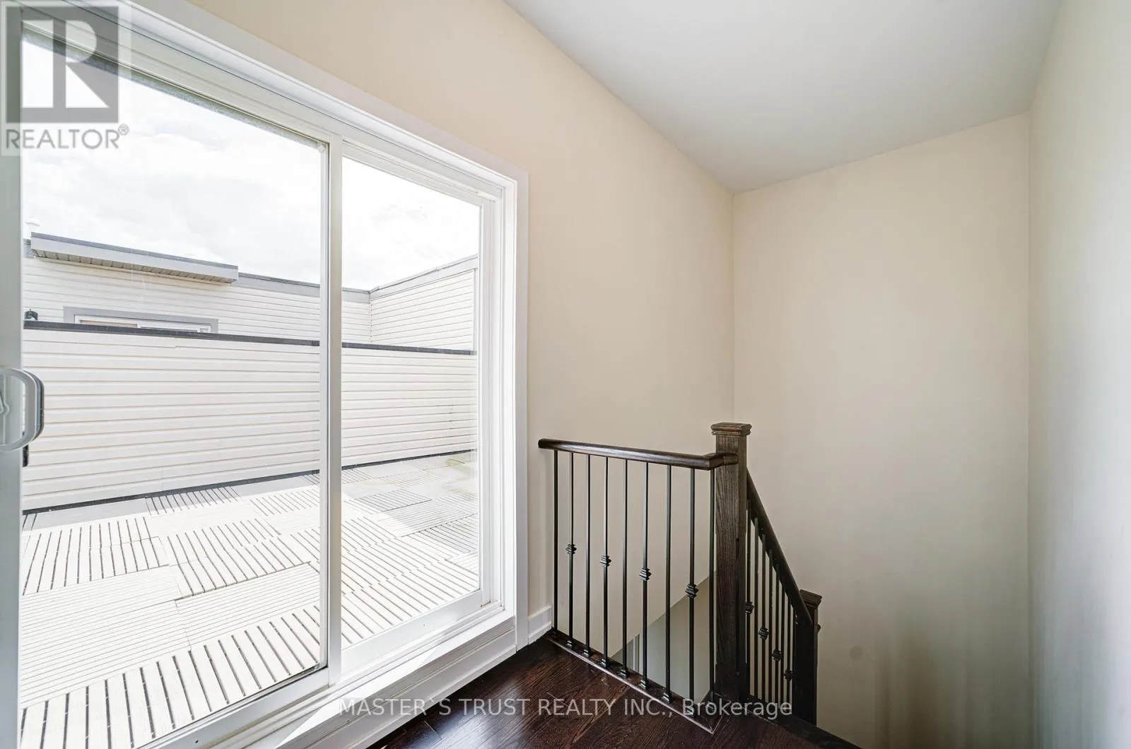 507 - 30 DUNSHEATH WAY