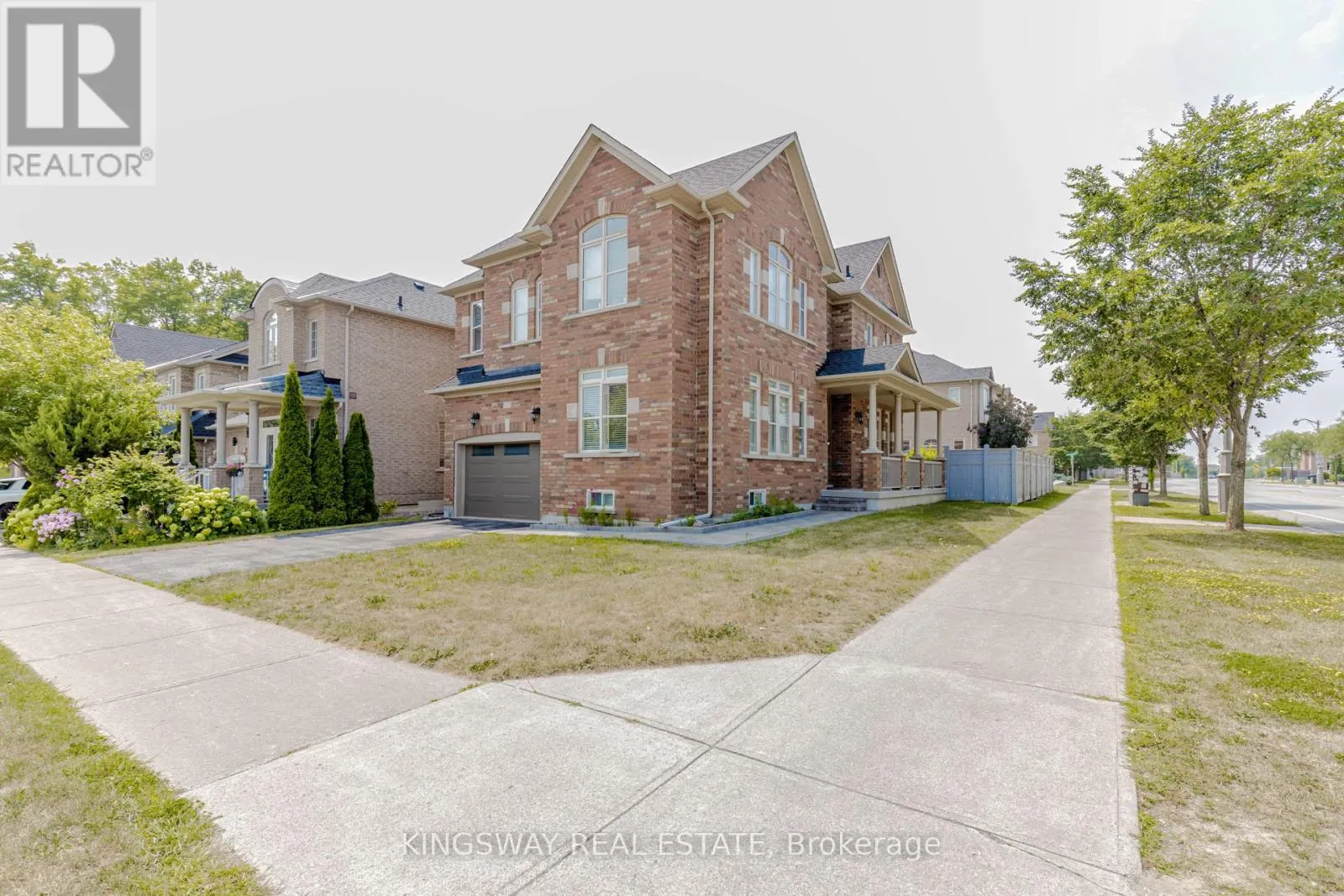 197 KEN LAUSHWAY AVENUE