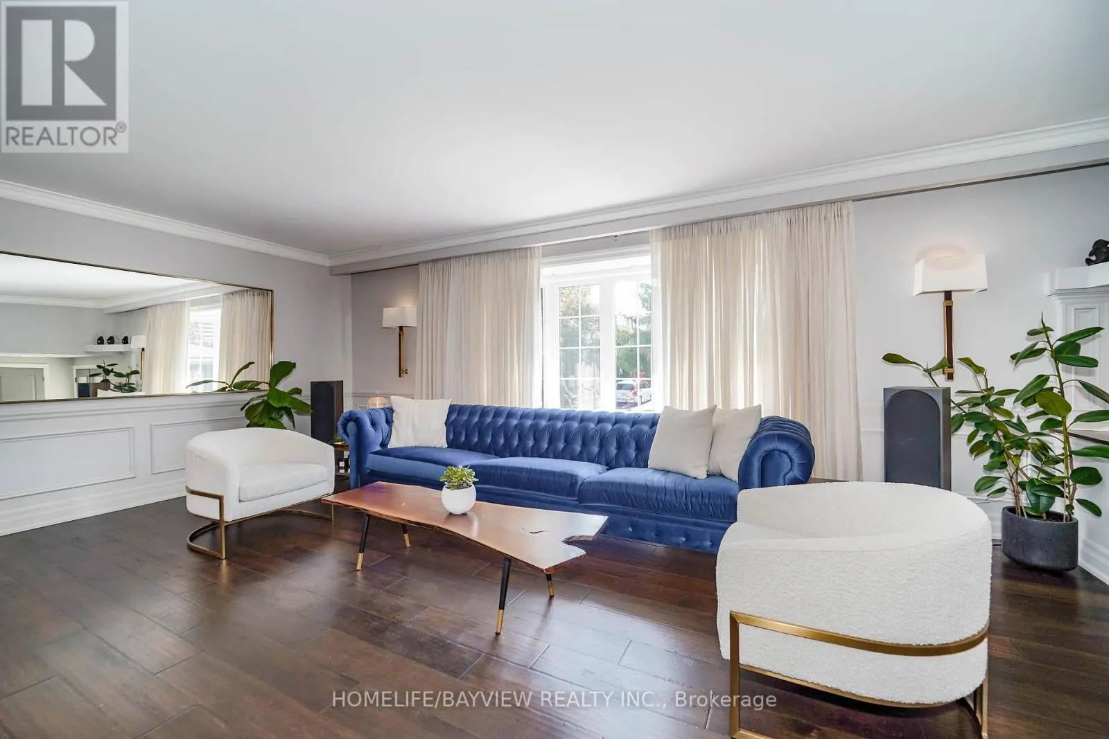 32 SILVER ASPEN DRIVE