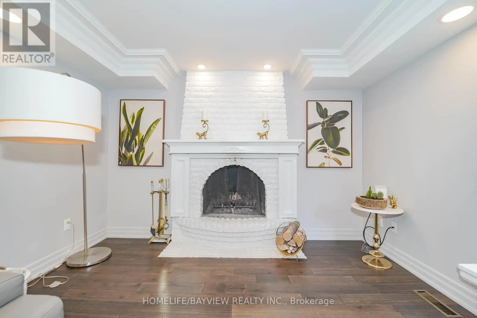 32 SILVER ASPEN DRIVE