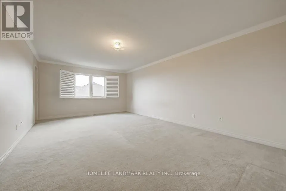 UPPER - 92 HAWKES DRIVE