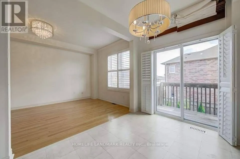 UPPER - 92 HAWKES DRIVE