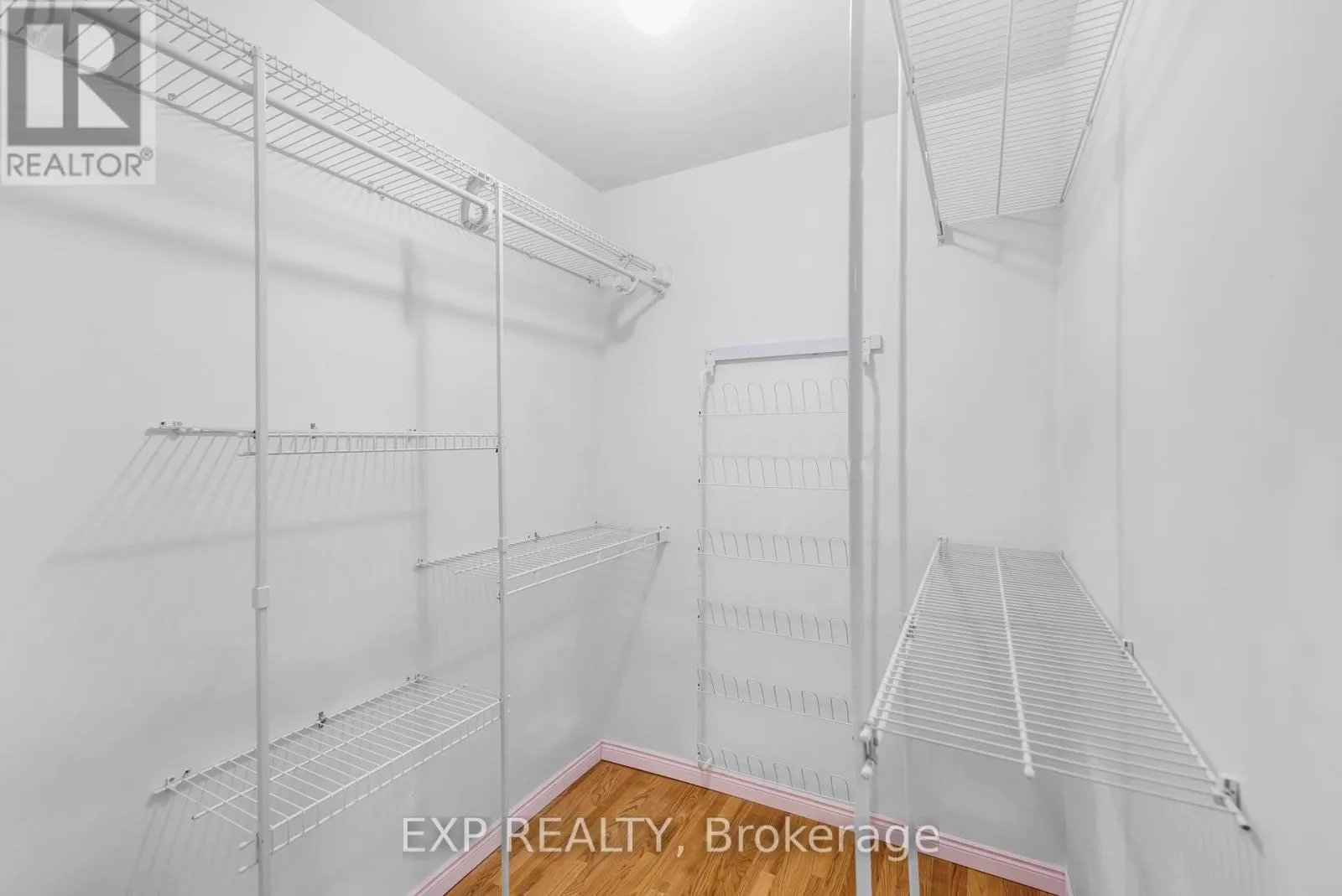 3990 MOUNT ALBERT ROAD