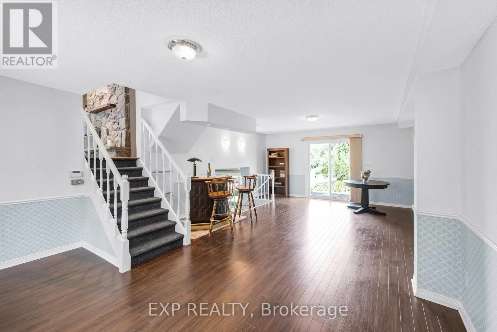 3990 MOUNT ALBERT ROAD