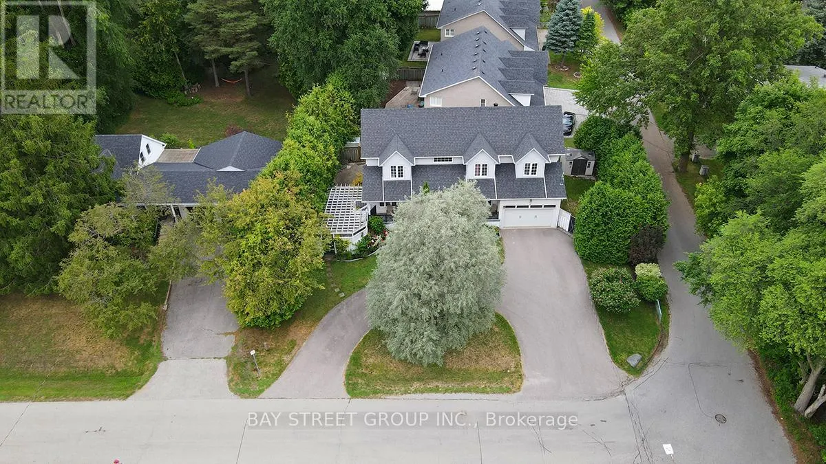 2 RIVERVIEW ROAD