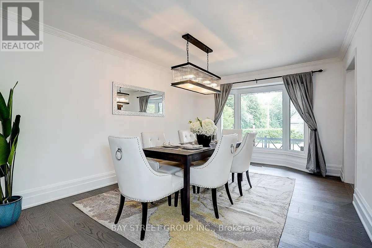 2 RIVERVIEW ROAD