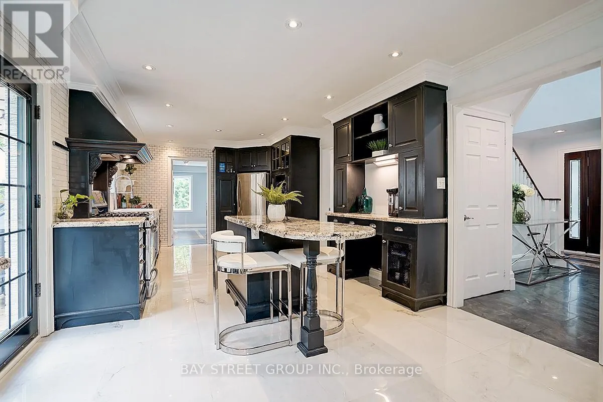 2 RIVERVIEW ROAD