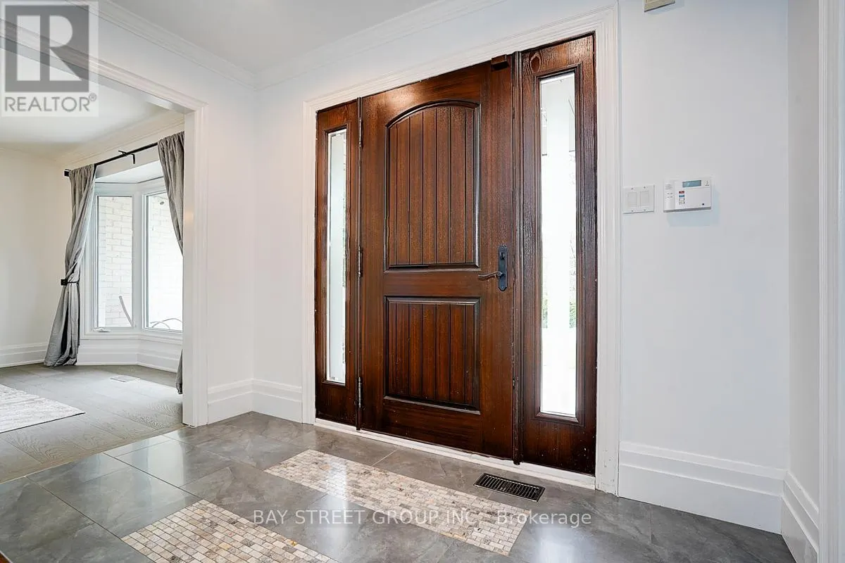 2 RIVERVIEW ROAD