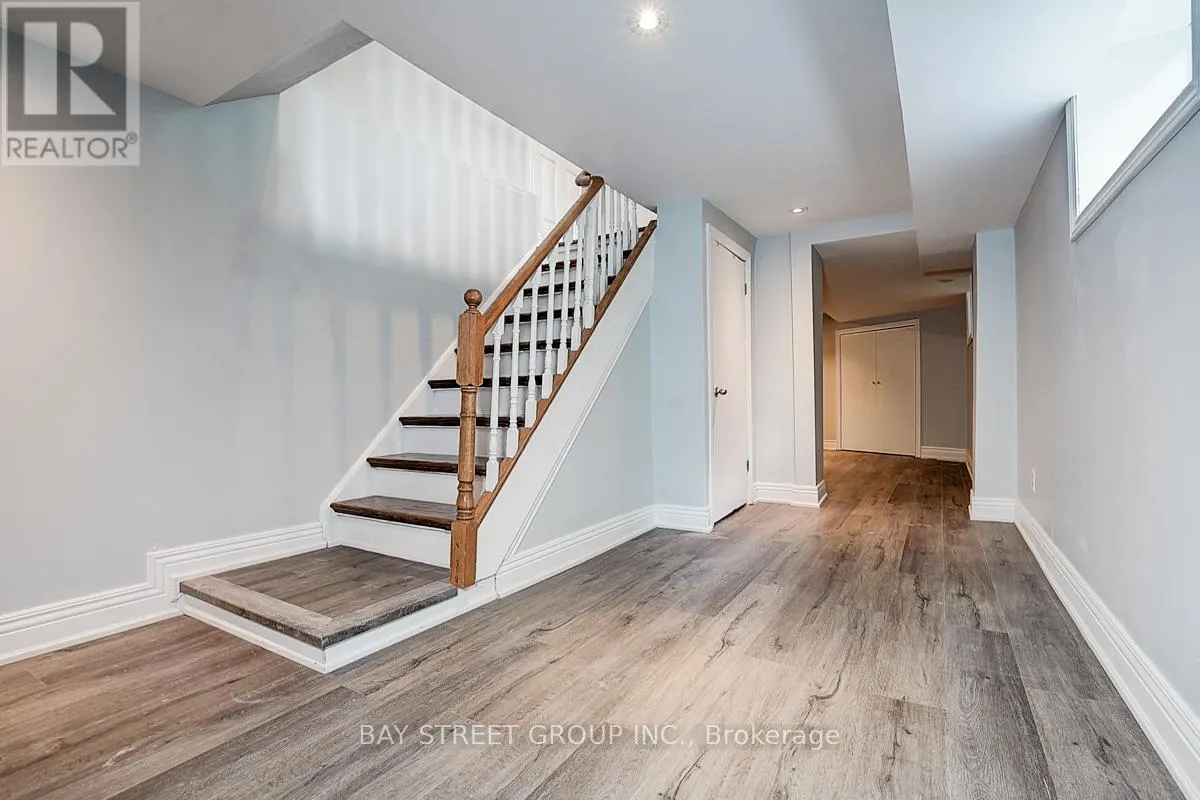 2 RIVERVIEW ROAD