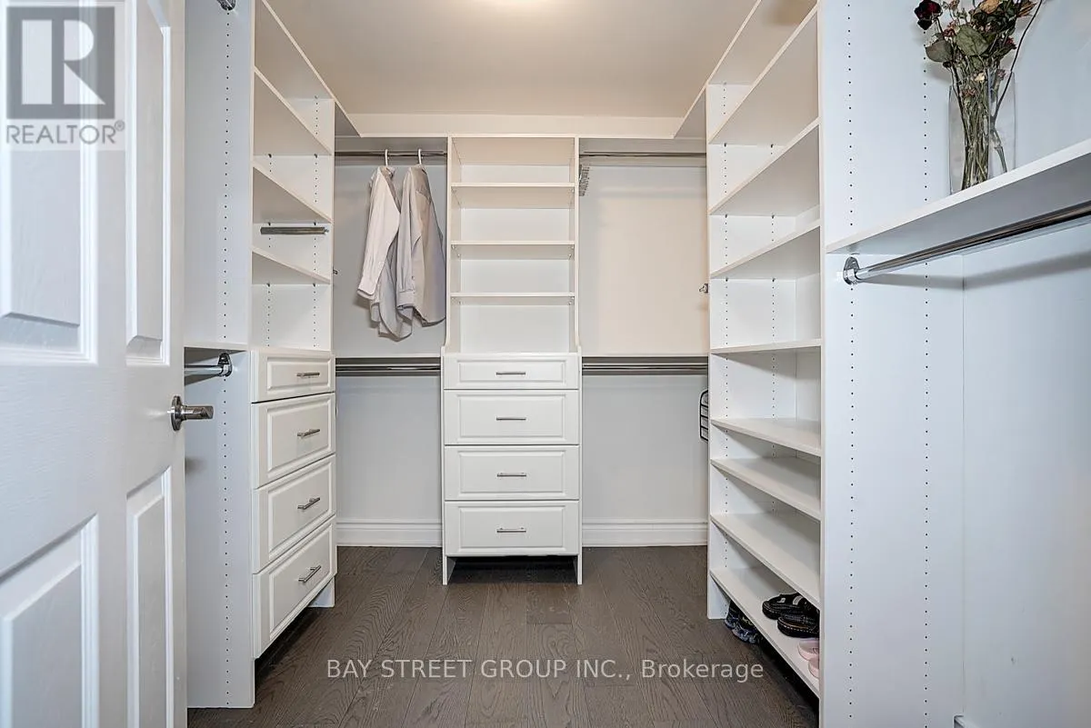 2 RIVERVIEW ROAD