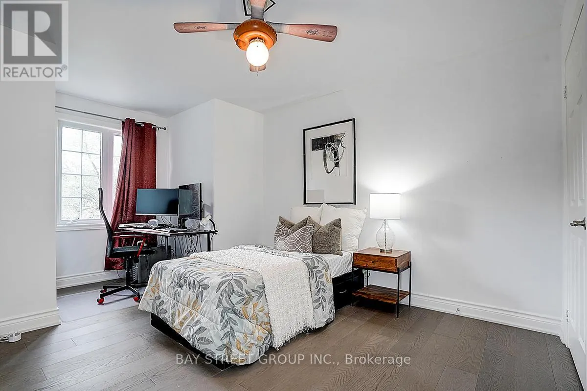 2 RIVERVIEW ROAD