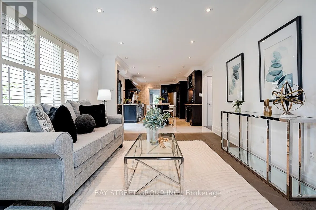 2 RIVERVIEW ROAD