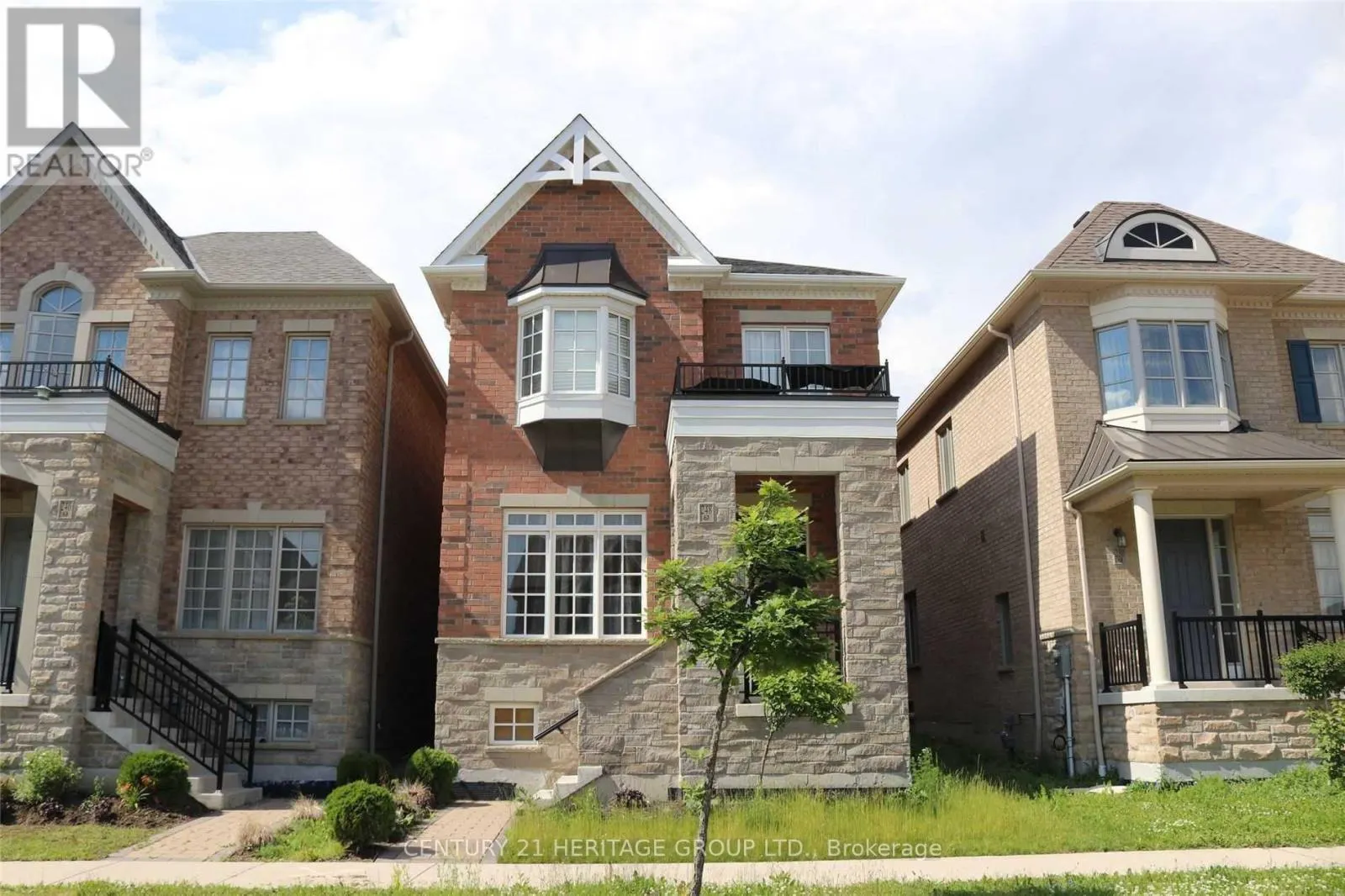248 PARADELLE DRIVE N