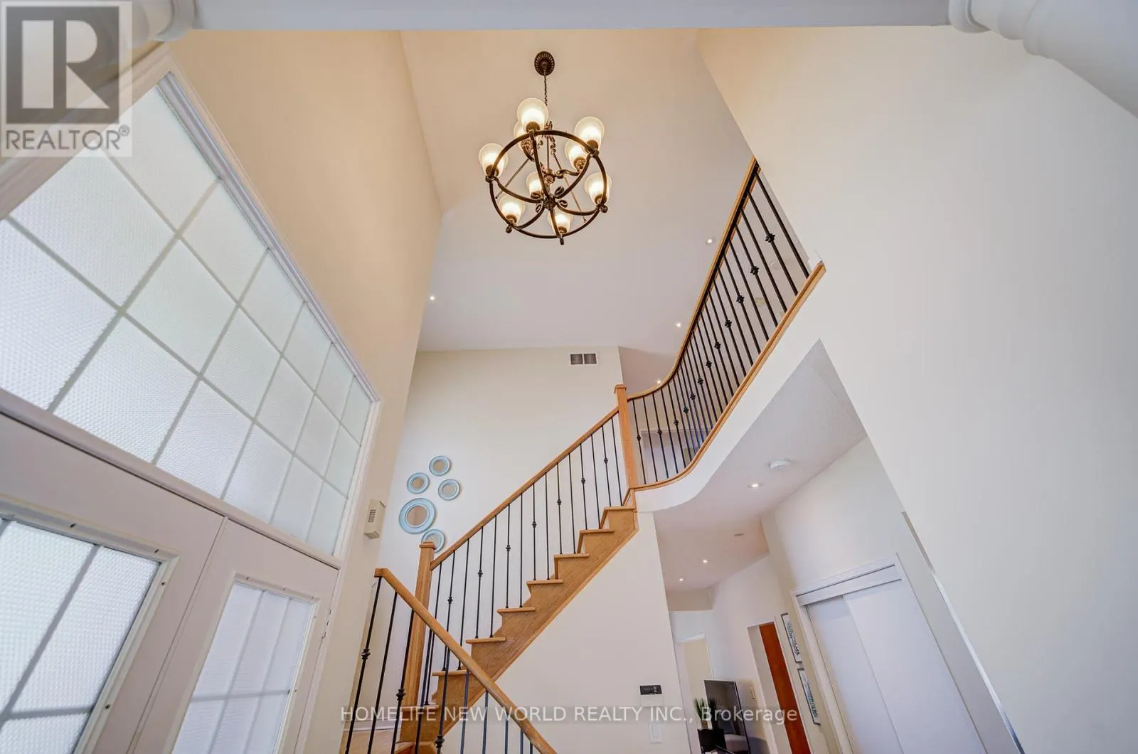 25 ABILENE COURT