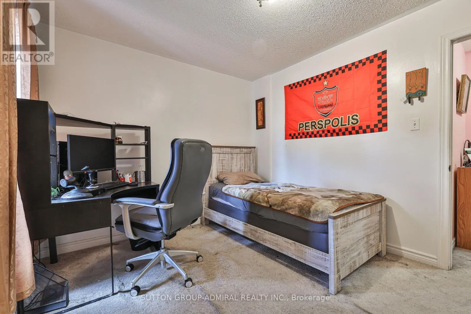 72 ADDISON STREET W