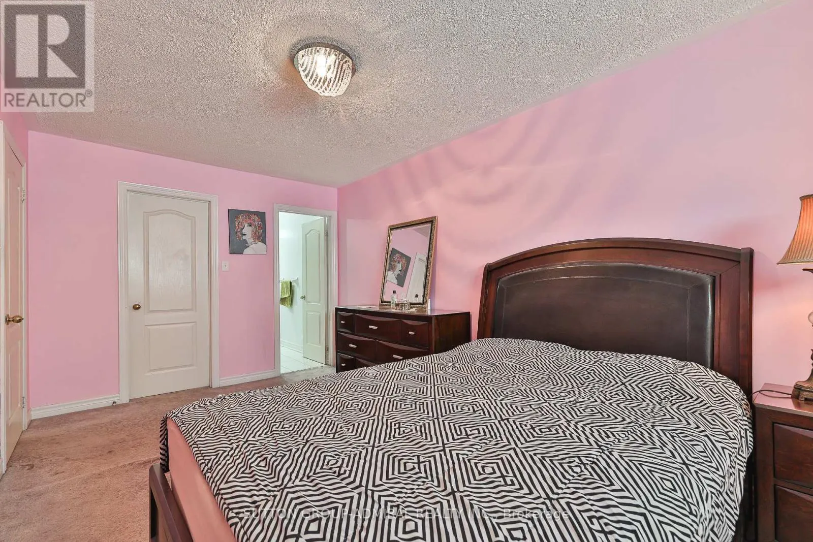 72 ADDISON STREET W