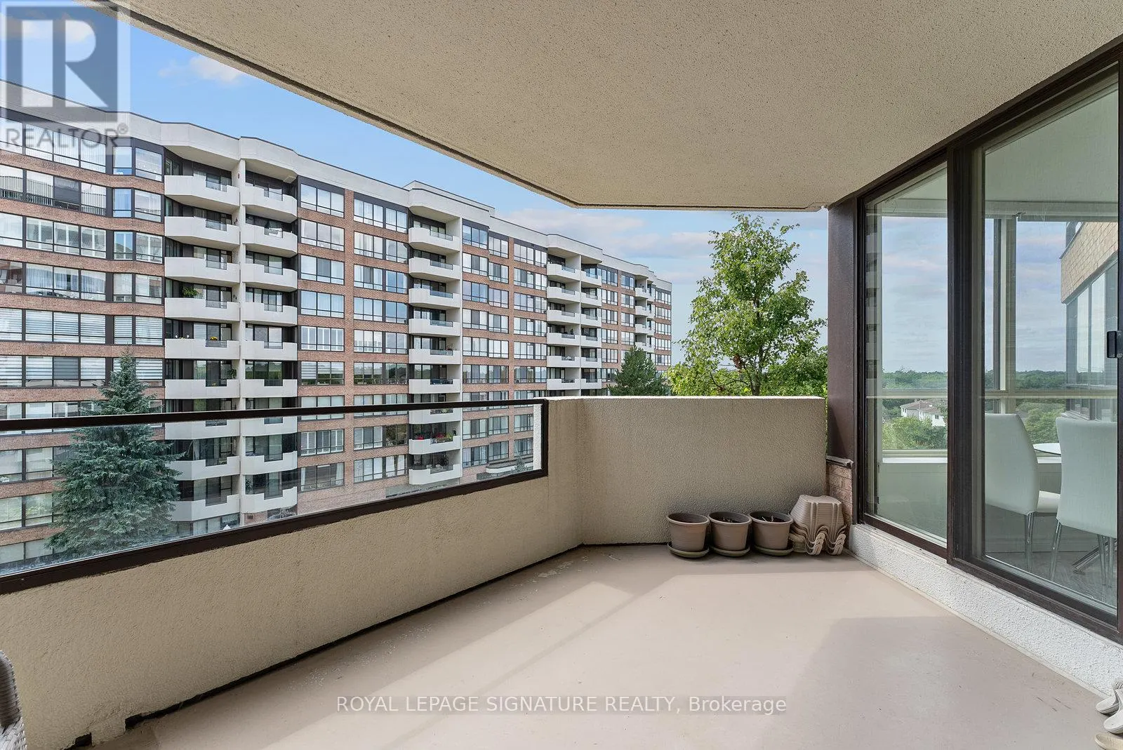 524 - 25 AUSTIN DRIVE