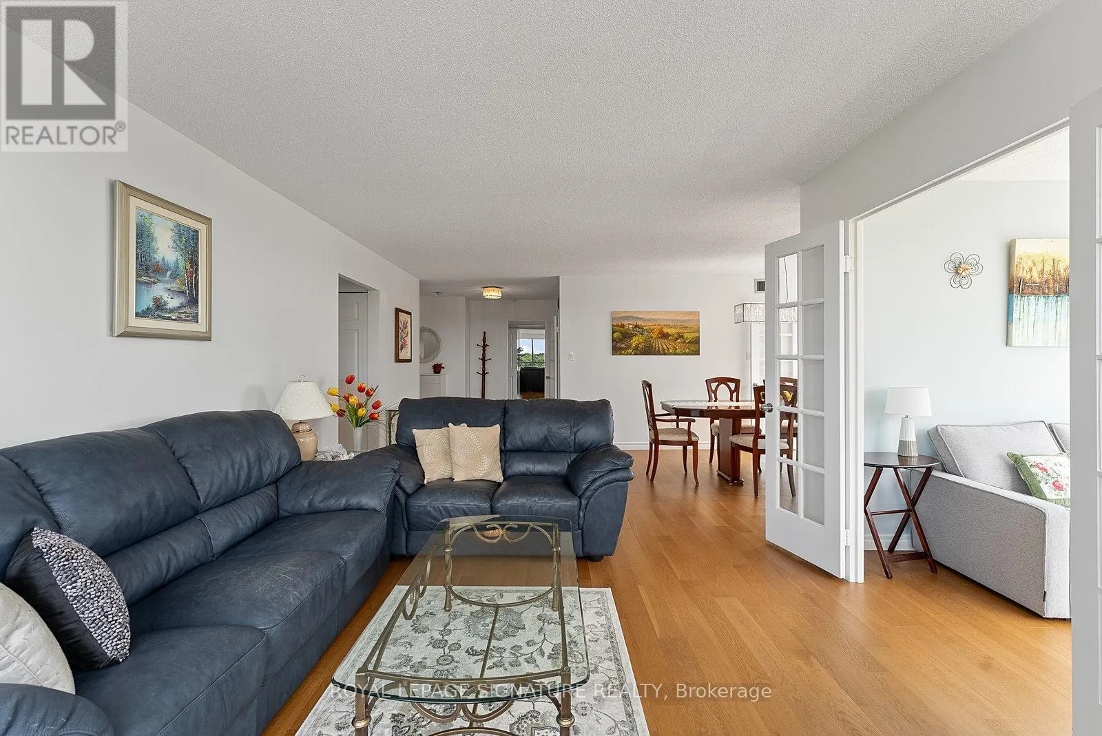 524 - 25 AUSTIN DRIVE