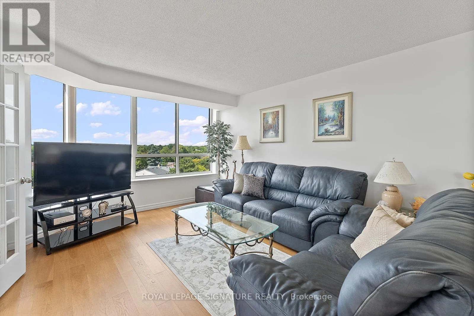 524 - 25 AUSTIN DRIVE