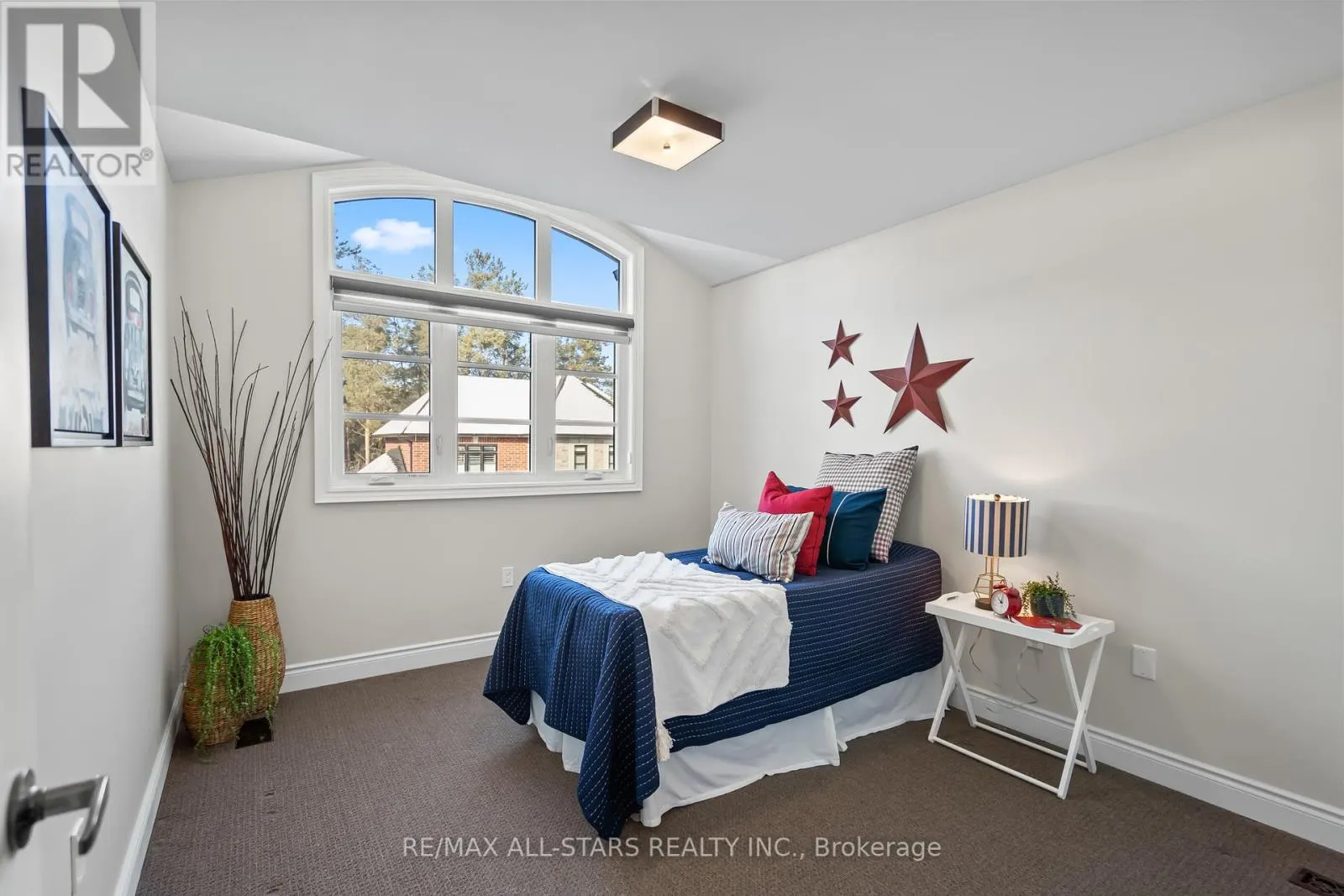 7 OS JAMES HUNT COURT