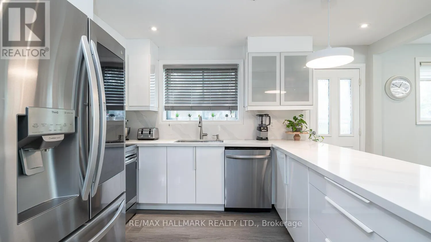 11 SEATON DRIVE