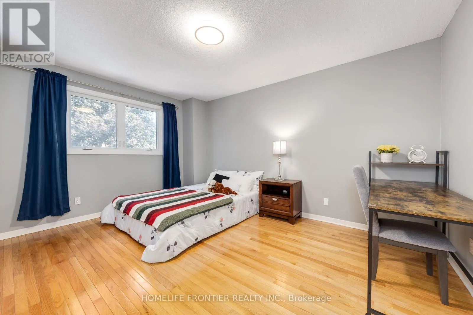 121 CARRINGTON DRIVE