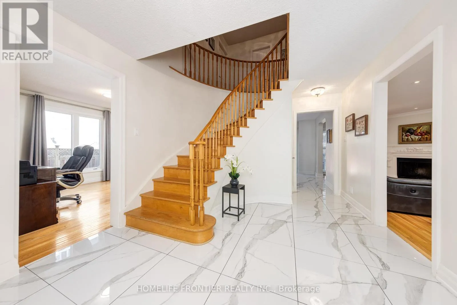 121 CARRINGTON DRIVE