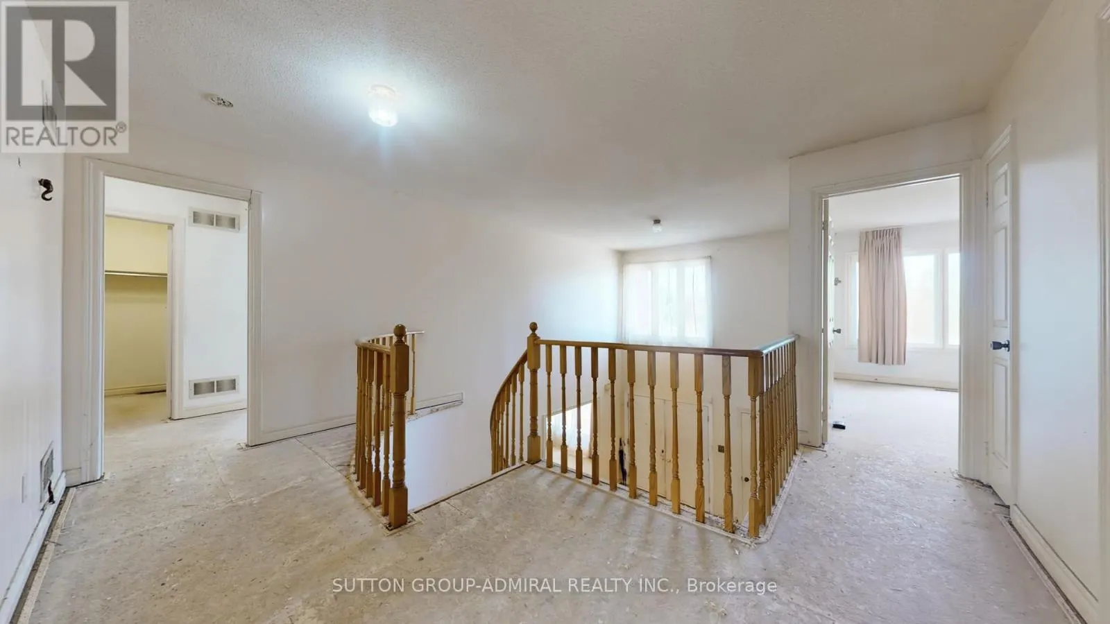 71 FEATHERSTONE AVENUE