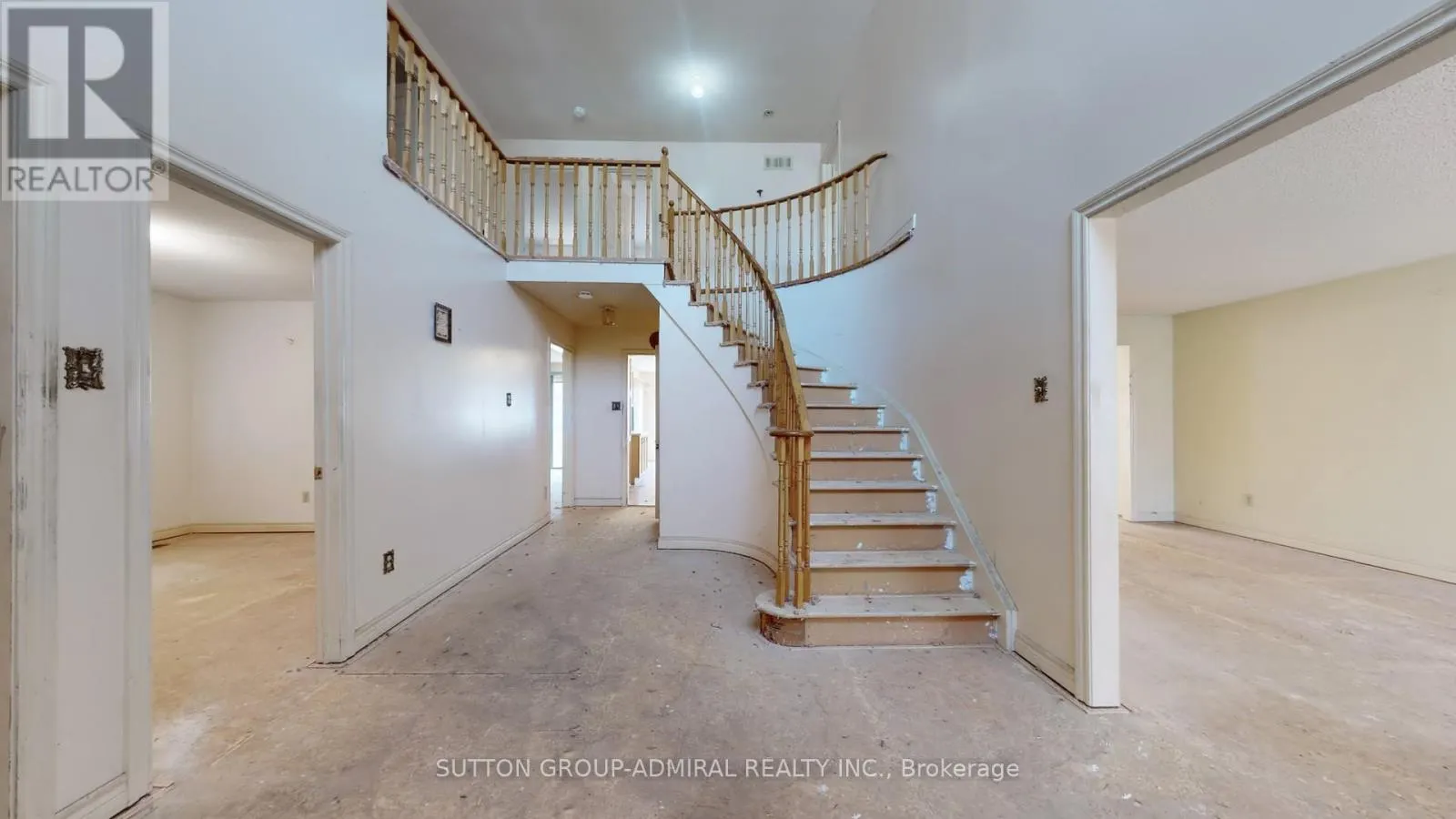 71 FEATHERSTONE AVENUE