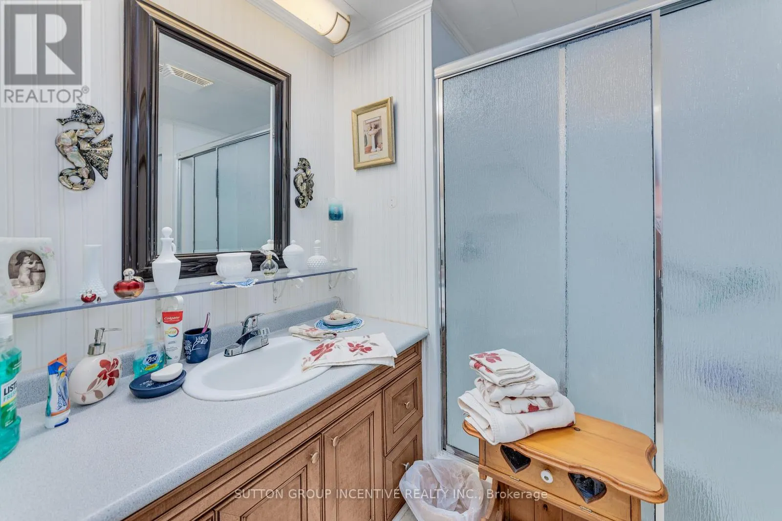 17 WEEPING WILLOW DRIVE