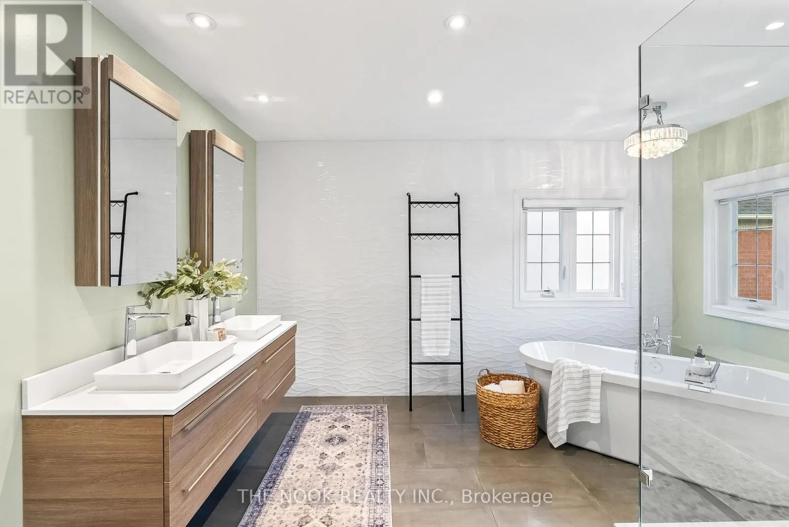 7 ELLSWORTH AVENUE