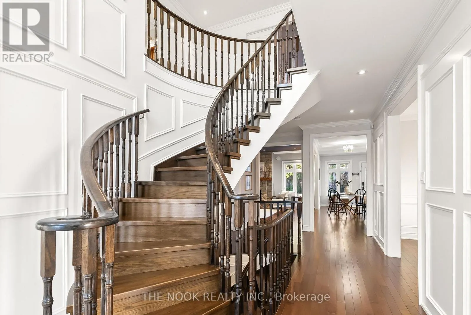 7 ELLSWORTH AVENUE