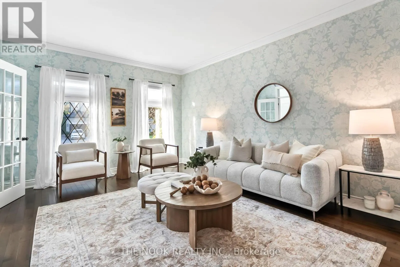 7 ELLSWORTH AVENUE