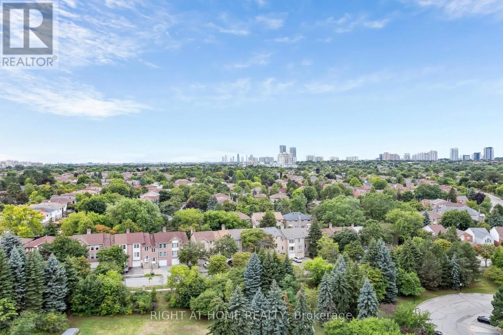 1611 - 7300 YONGE STREET