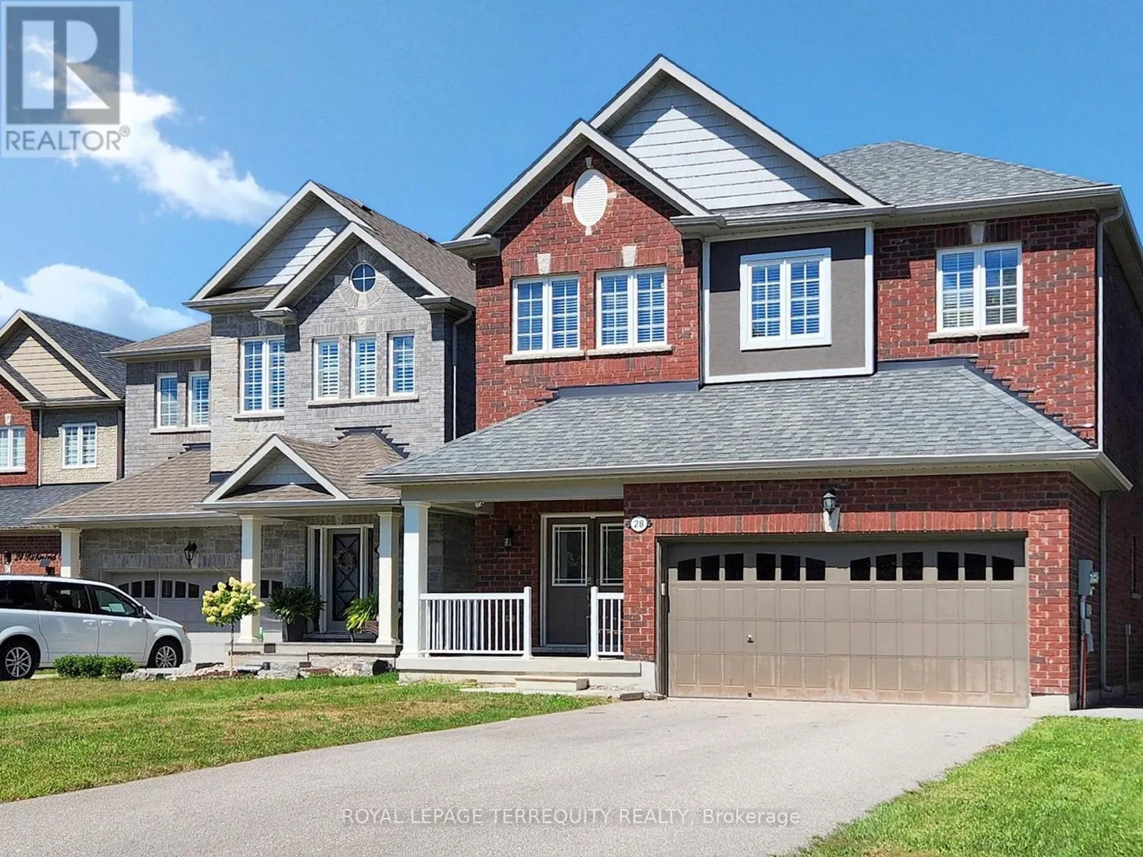 28 RICHMOND PARK DRIVE