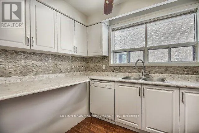 71 SPRUCE AVENUE