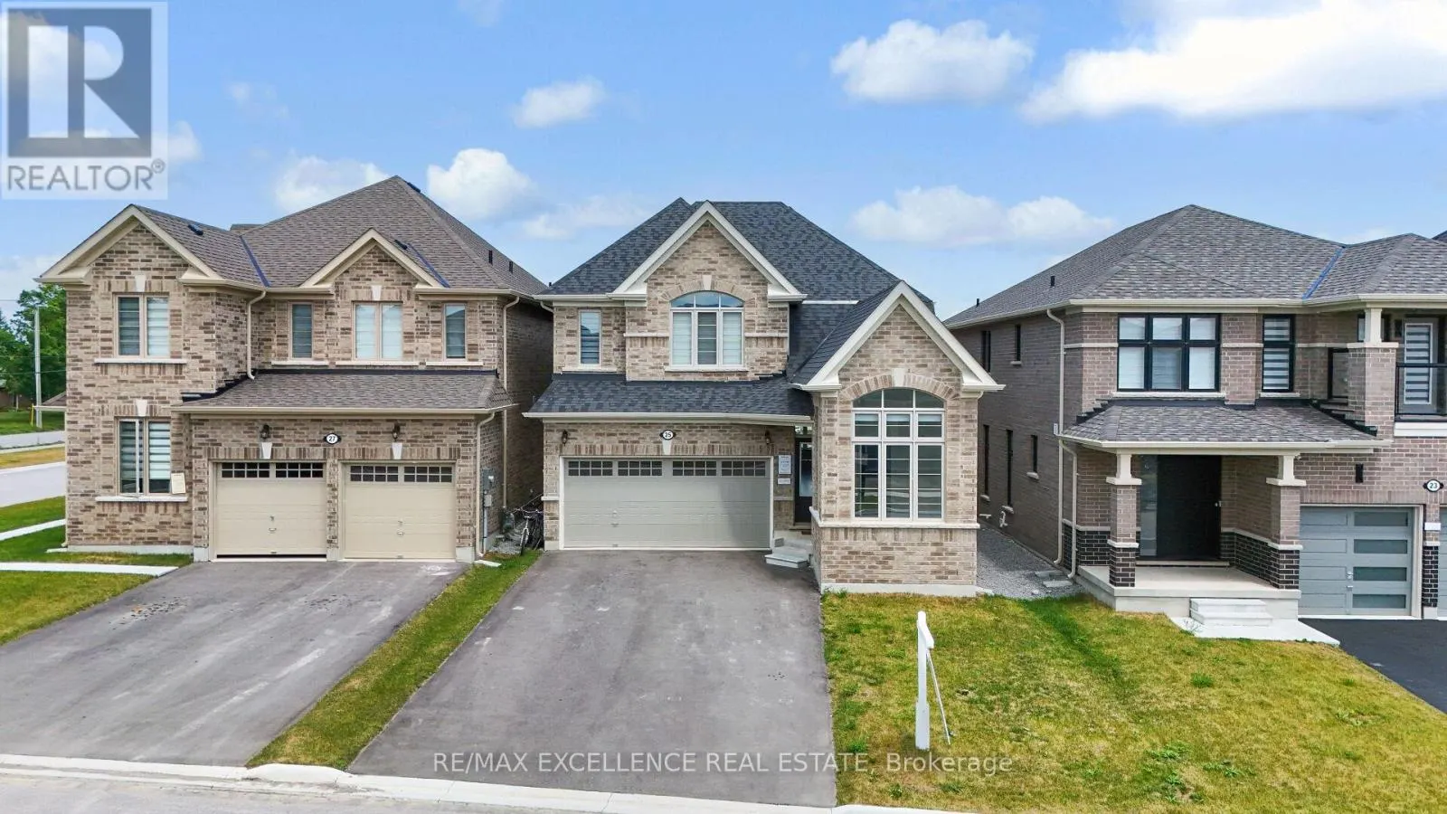 25 SAM BATTAGLIA CRESCENT