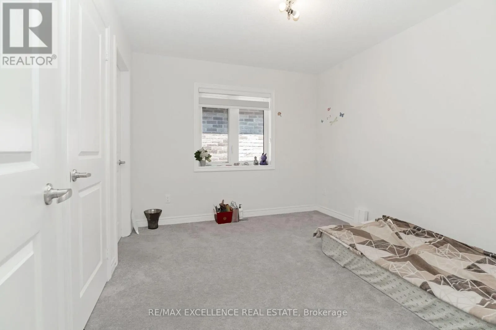 25 SAM BATTAGLIA CRESCENT