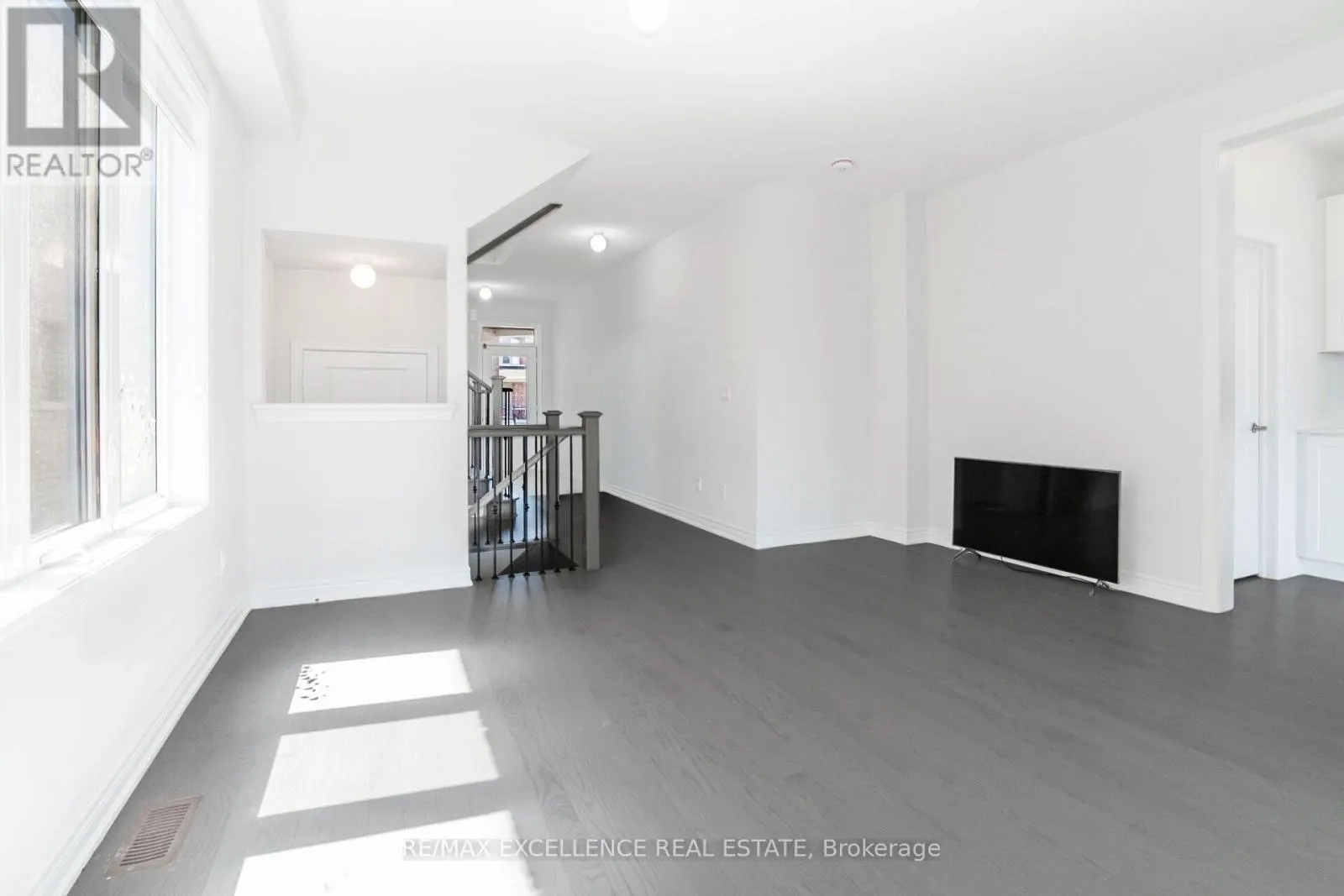25 SAM BATTAGLIA CRESCENT