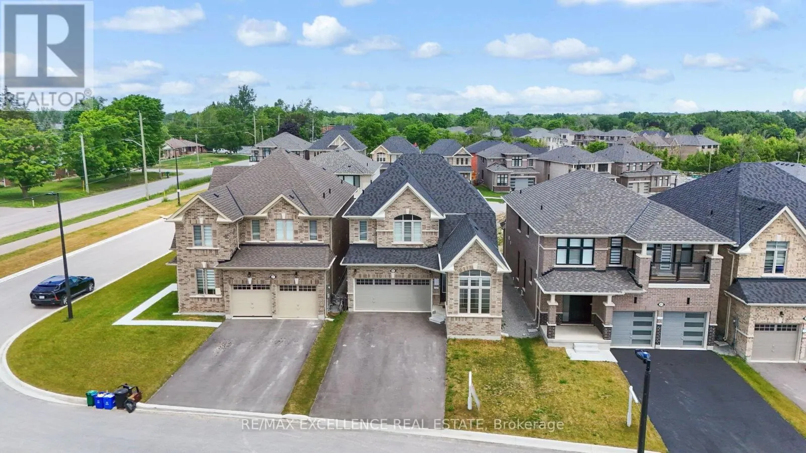 25 SAM BATTAGLIA CRESCENT