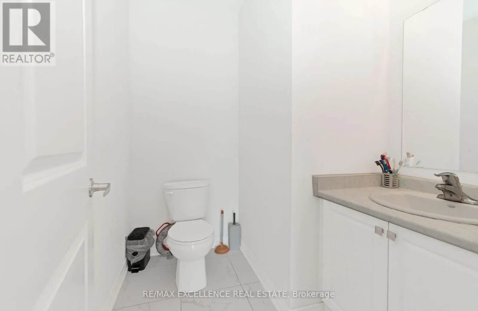 25 SAM BATTAGLIA CRESCENT