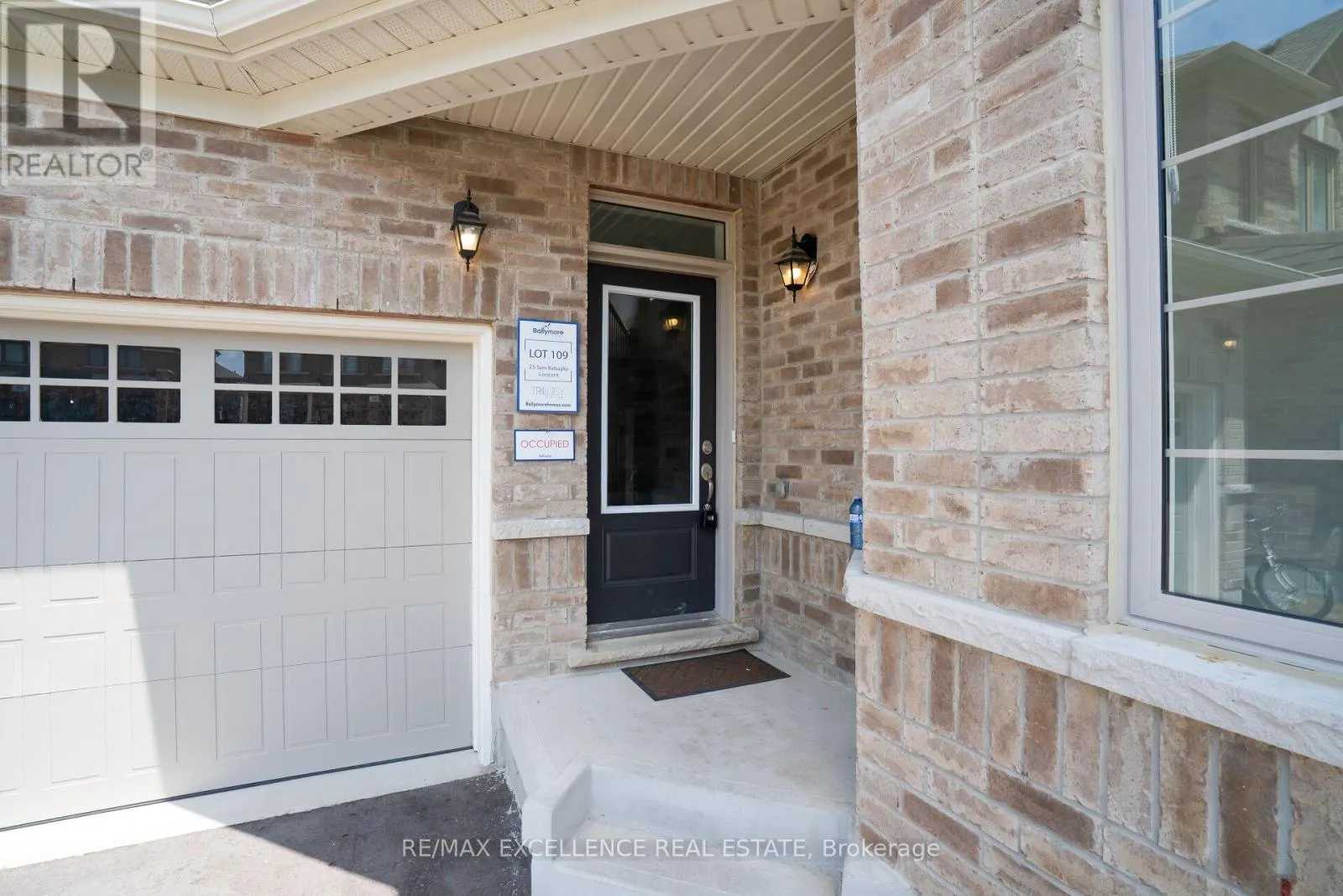 25 SAM BATTAGLIA CRESCENT