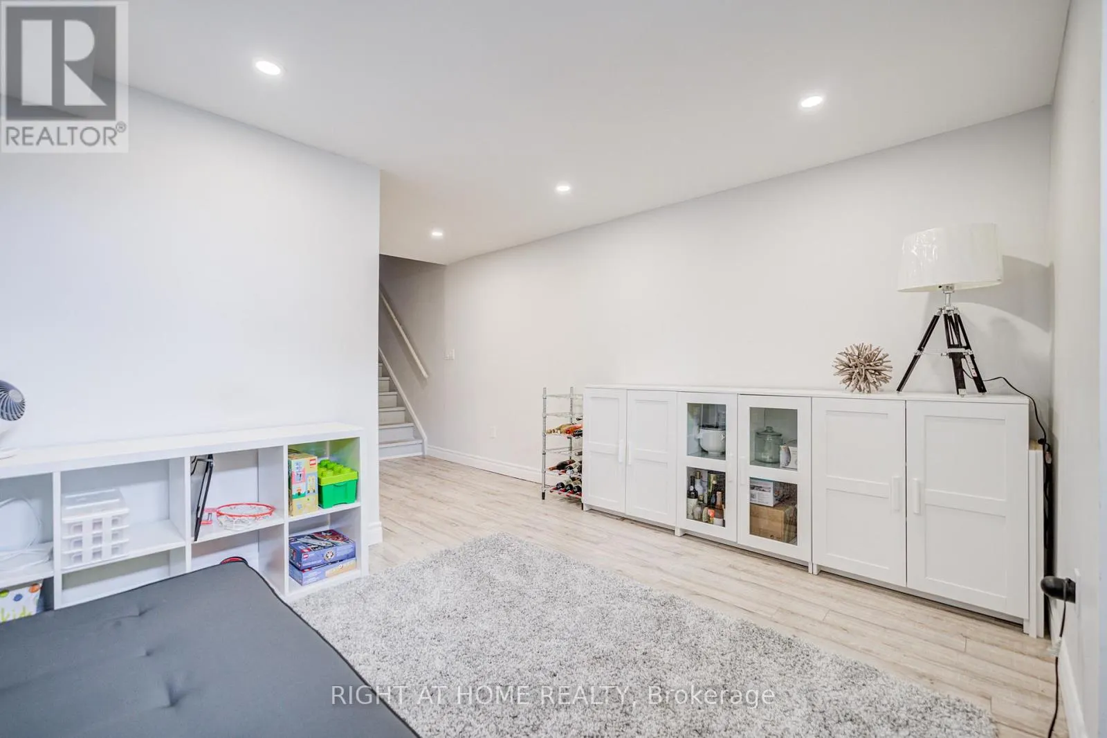 62 TRUCHARD AVENUE
