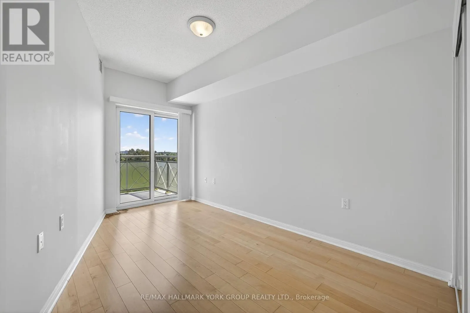 509 - 2500 RUTHERFORD ROAD