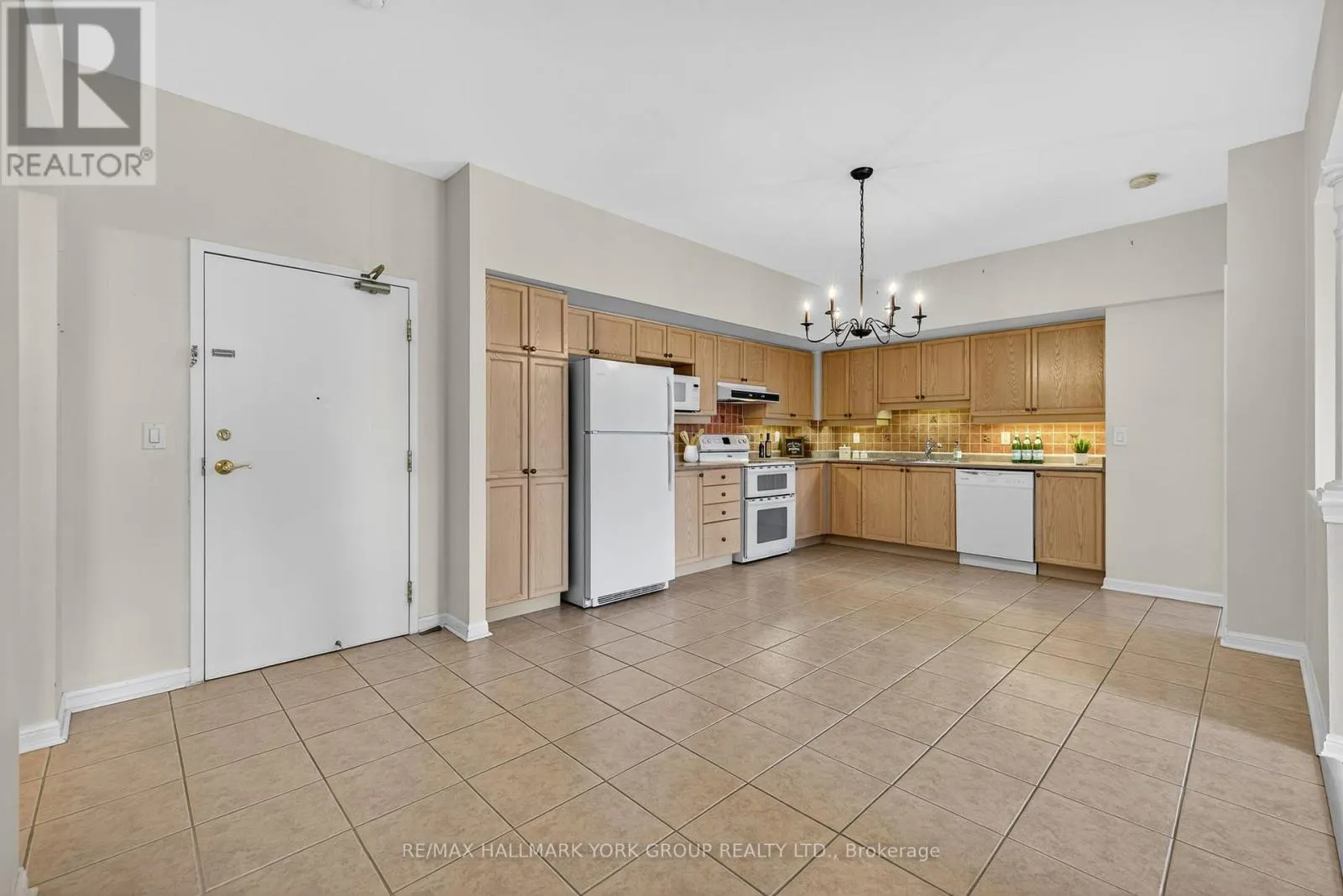 509 - 2500 RUTHERFORD ROAD