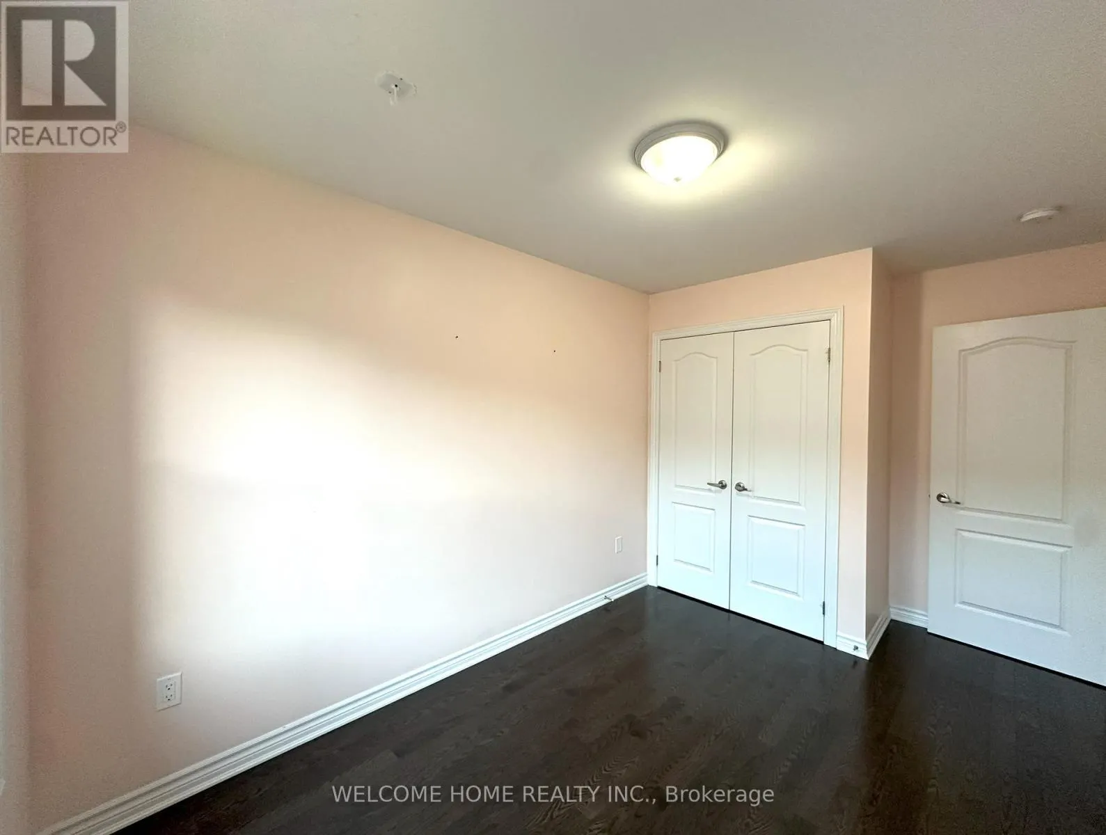 7 CITY PARK CIRCLE